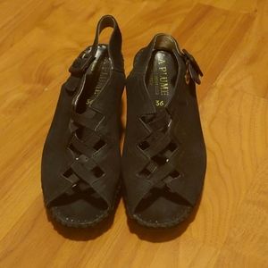 Black Italian leather wedge heel sandals